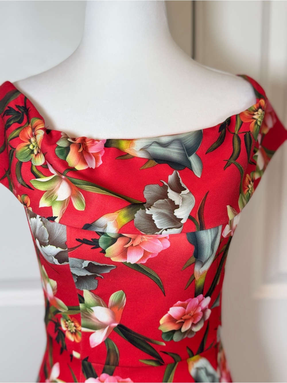 Alexia Admor Tropical Floral Resort Cruise Off Shoulder Sheath Dress Size 2 - Picture 2 of 10